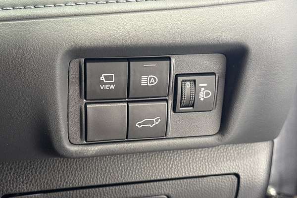 2023 Toyota Kluger Grande AXUH78R