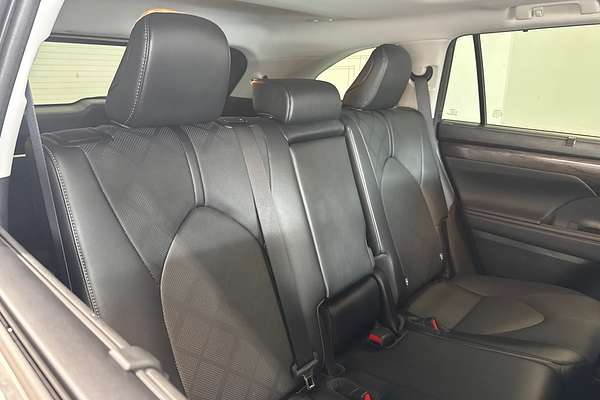 2023 Toyota Kluger Grande AXUH78R