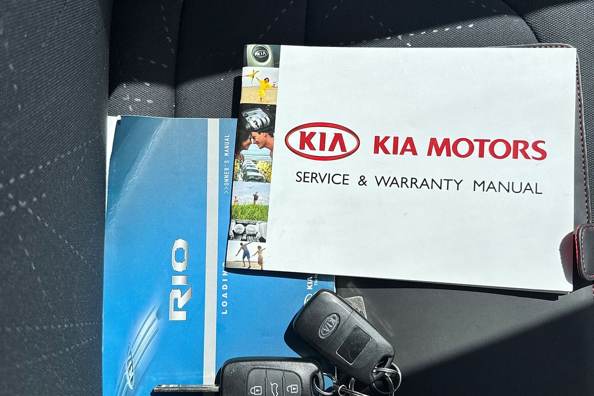 2012 Kia Rio S UB