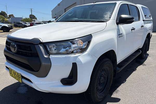 2021 Toyota Hilux SR GUN126R 4X4