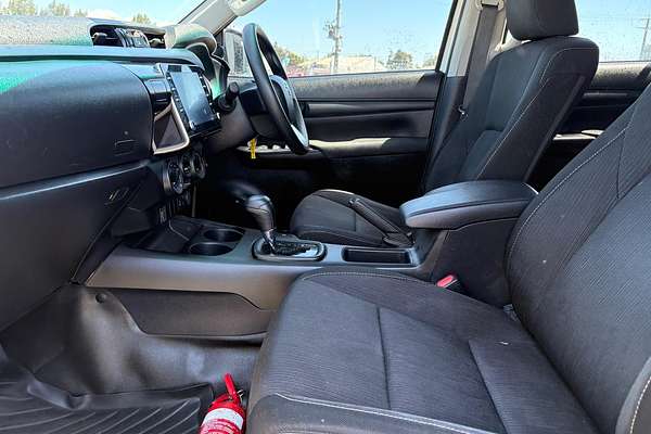 2021 Toyota Hilux SR GUN126R 4X4