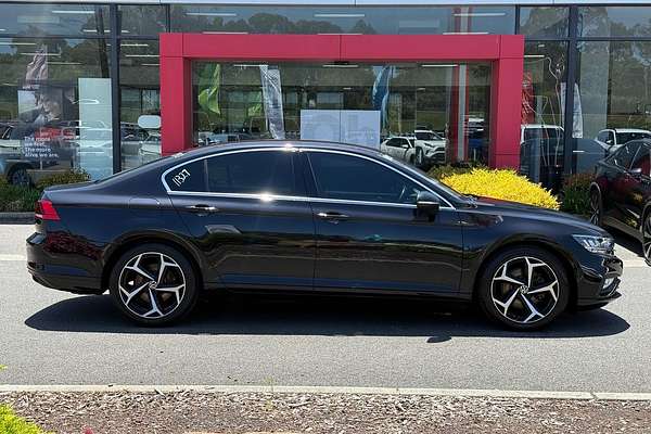 2022 Volkswagen Passat 140TSI Business B8