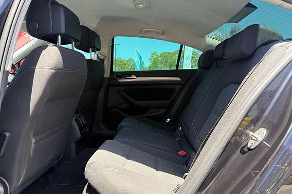 2022 Volkswagen Passat 140TSI Business B8