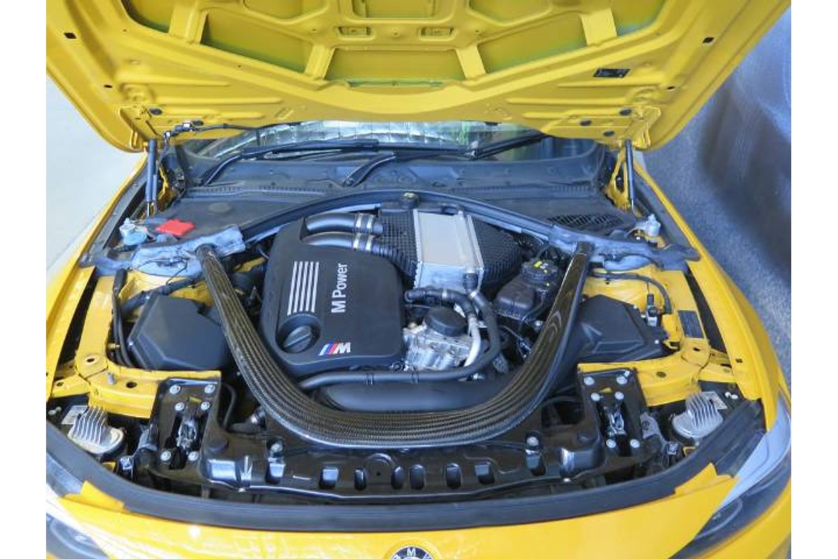 2018 BMW M4 F83 F83 LCI