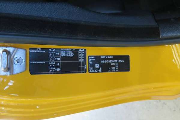 2018 BMW M4 F83 F83 LCI