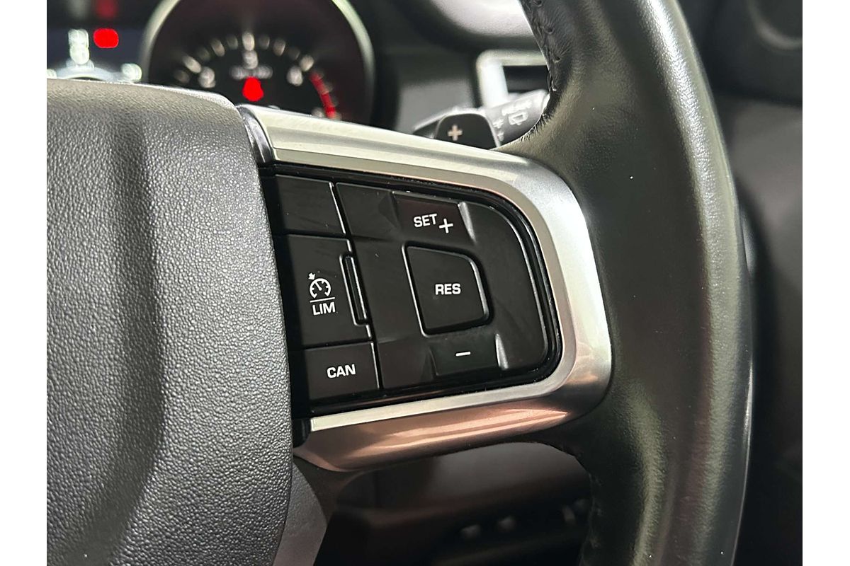 2017 Land Rover Discovery Sport TD4 180 HSE L550