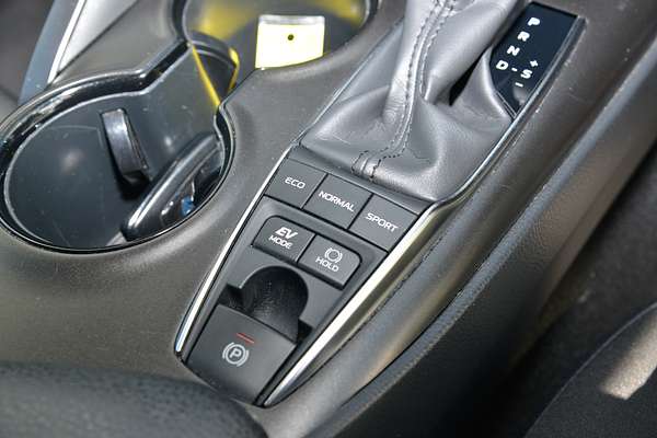 2023 Toyota Camry Ascent AXVH70R thumb-12