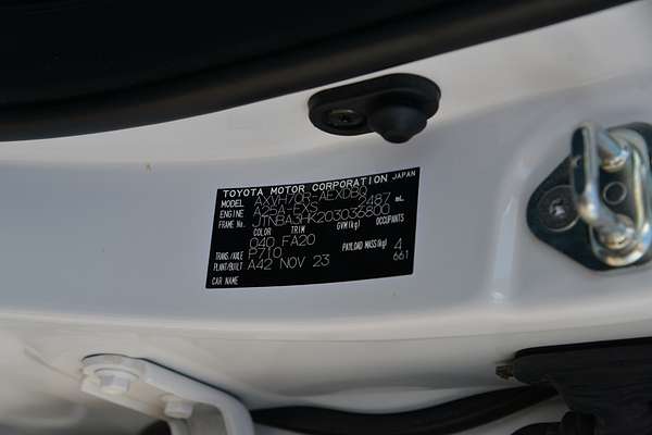 2023 Toyota Camry Ascent AXVH70R thumb-20