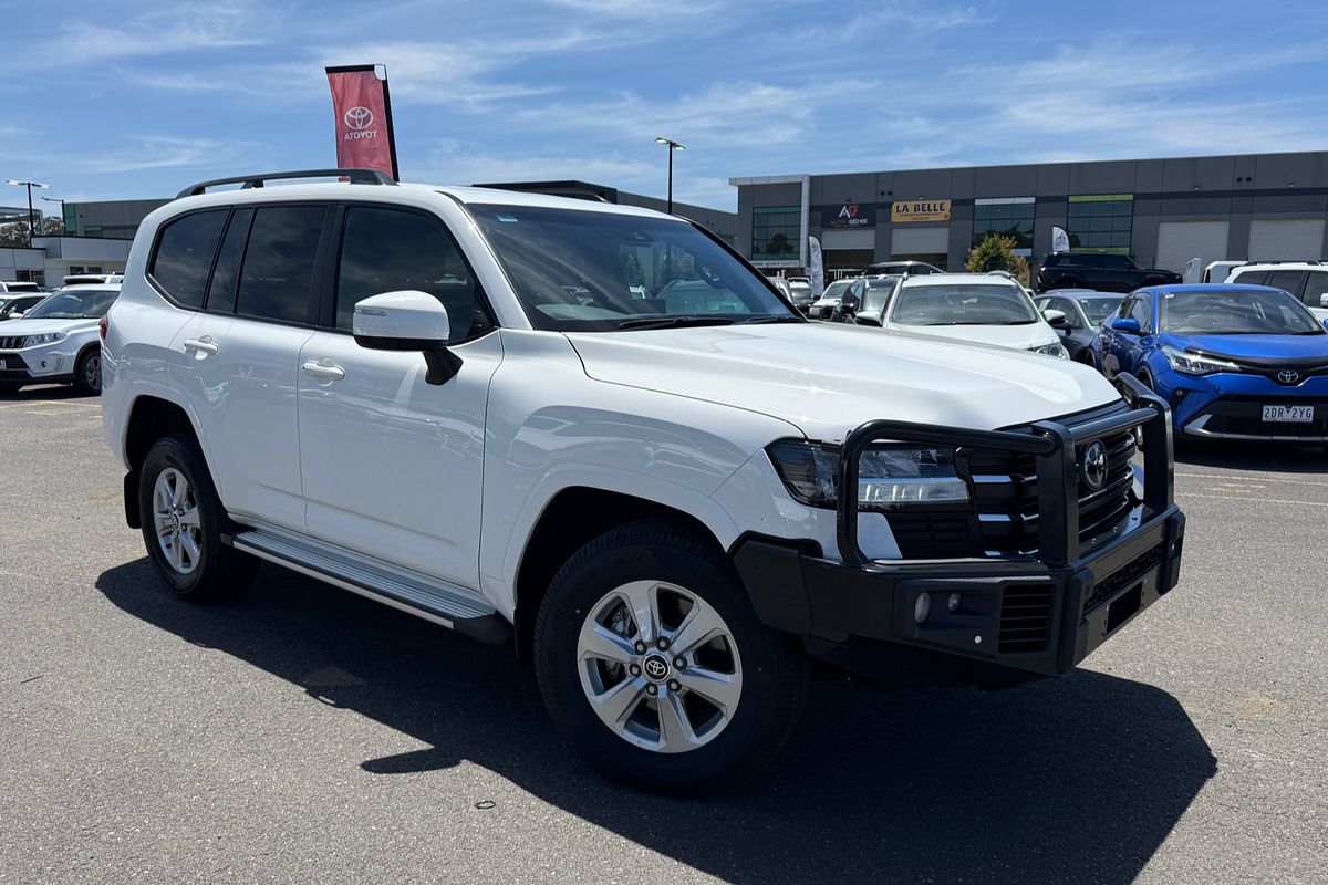 2024 Toyota Landcruiser GXL FJA300R