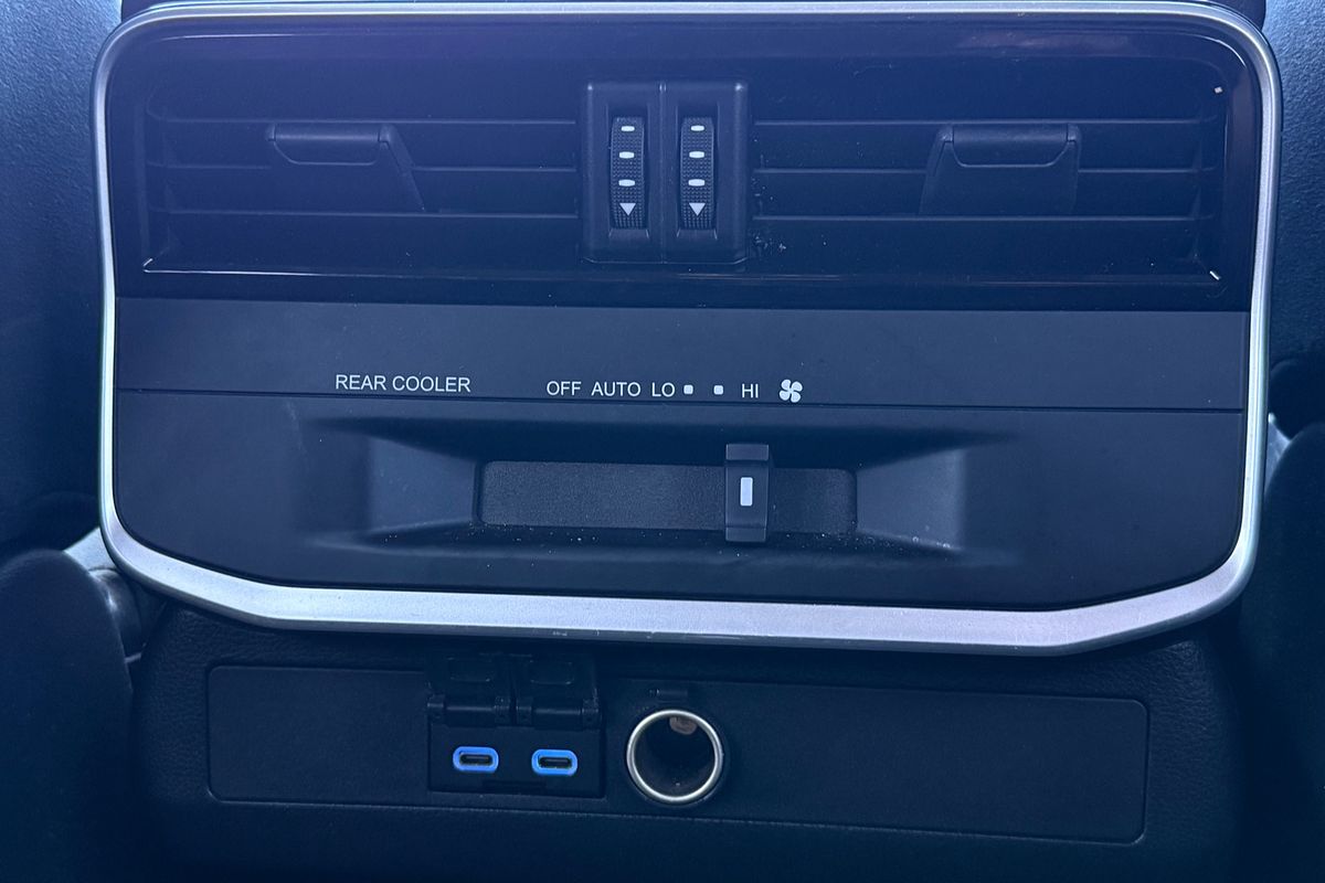 2024 Toyota Landcruiser GXL FJA300R