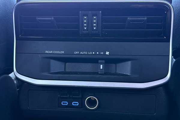 2024 Toyota Landcruiser GXL FJA300R