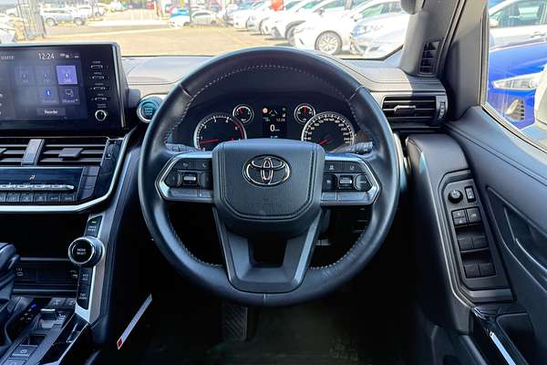 2024 Toyota Landcruiser GXL FJA300R