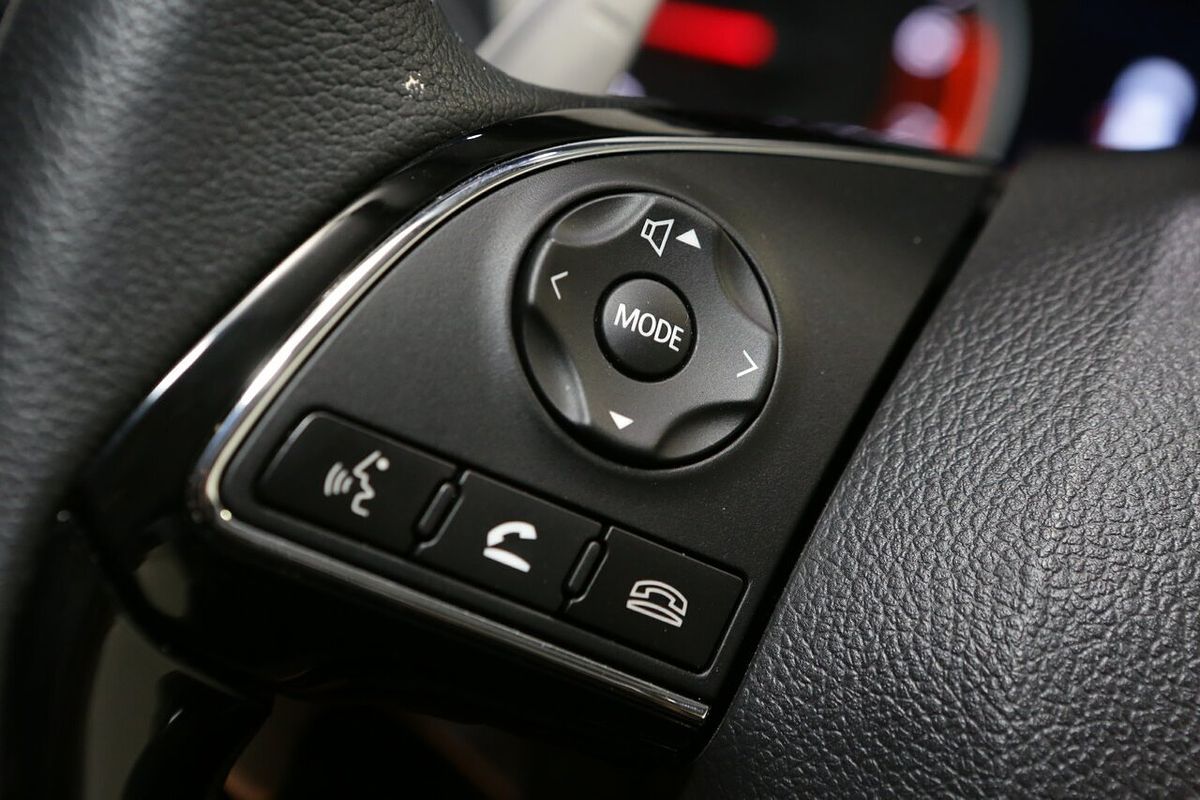 2024 Mitsubishi Eclipse Cross LS YB