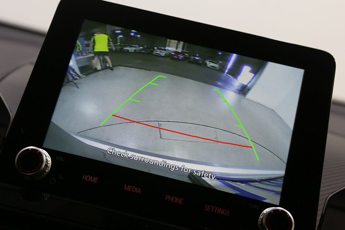 2024 Mitsubishi Eclipse Cross LS YB