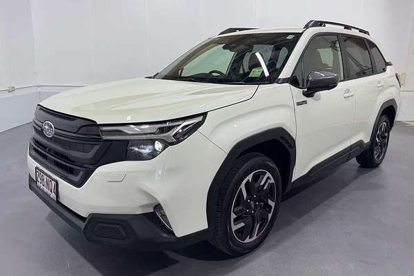 2025 Subaru Forester Hybrid S6