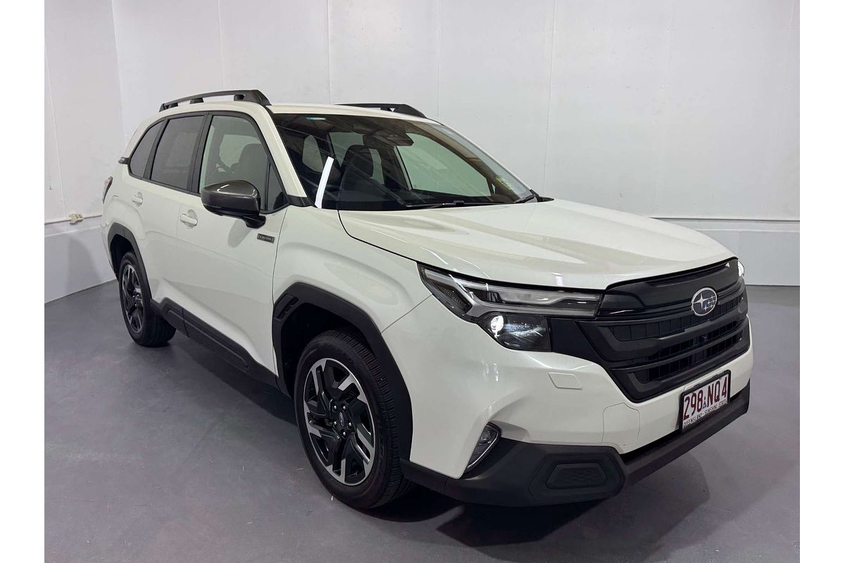 2025 Subaru Forester Hybrid S6