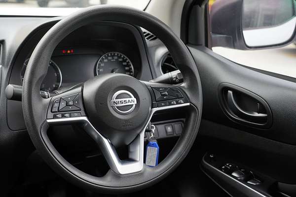 2021 Nissan Navara SL D23 Rear Wheel Drive