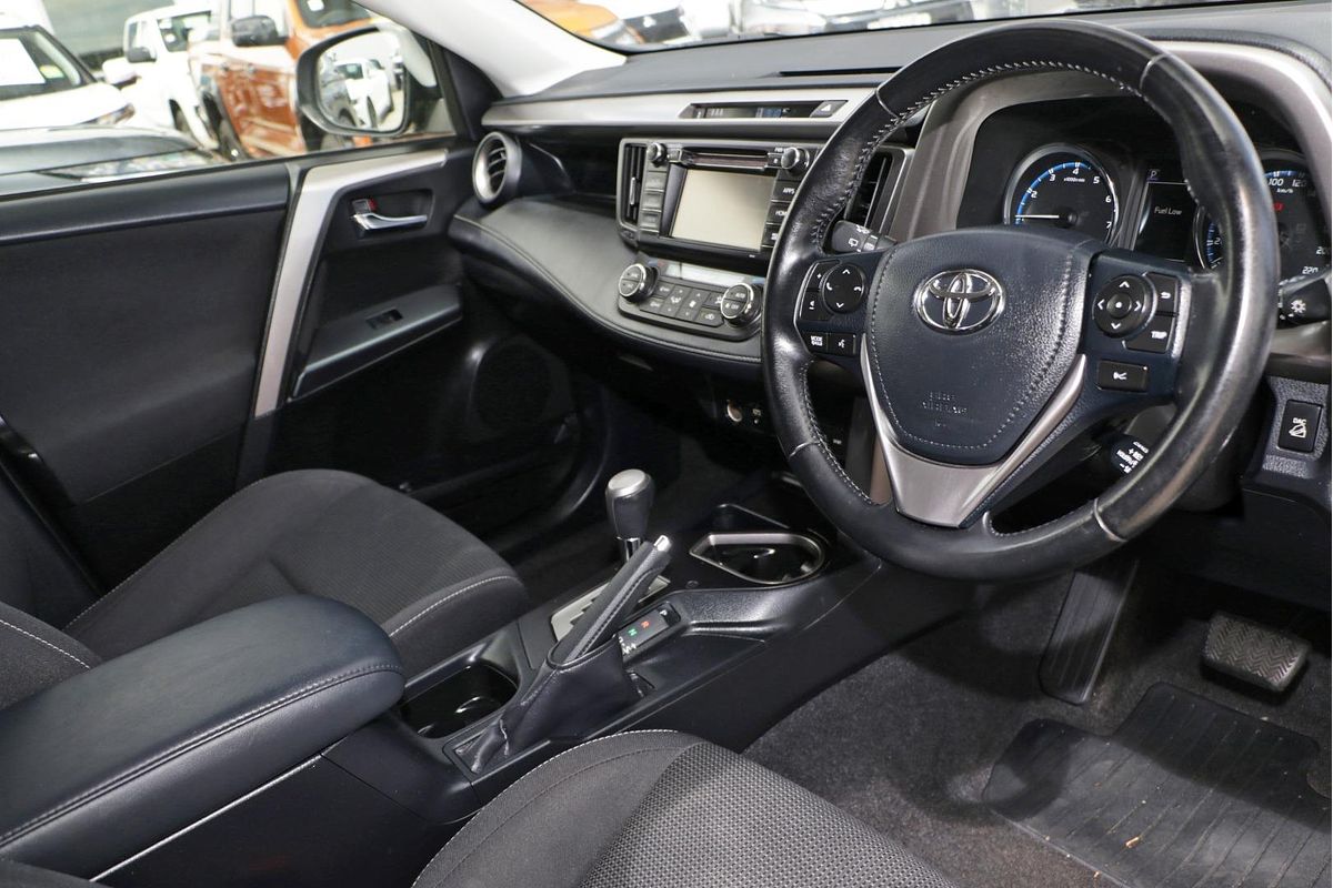 2018 Toyota RAV4 GXL ASA44R