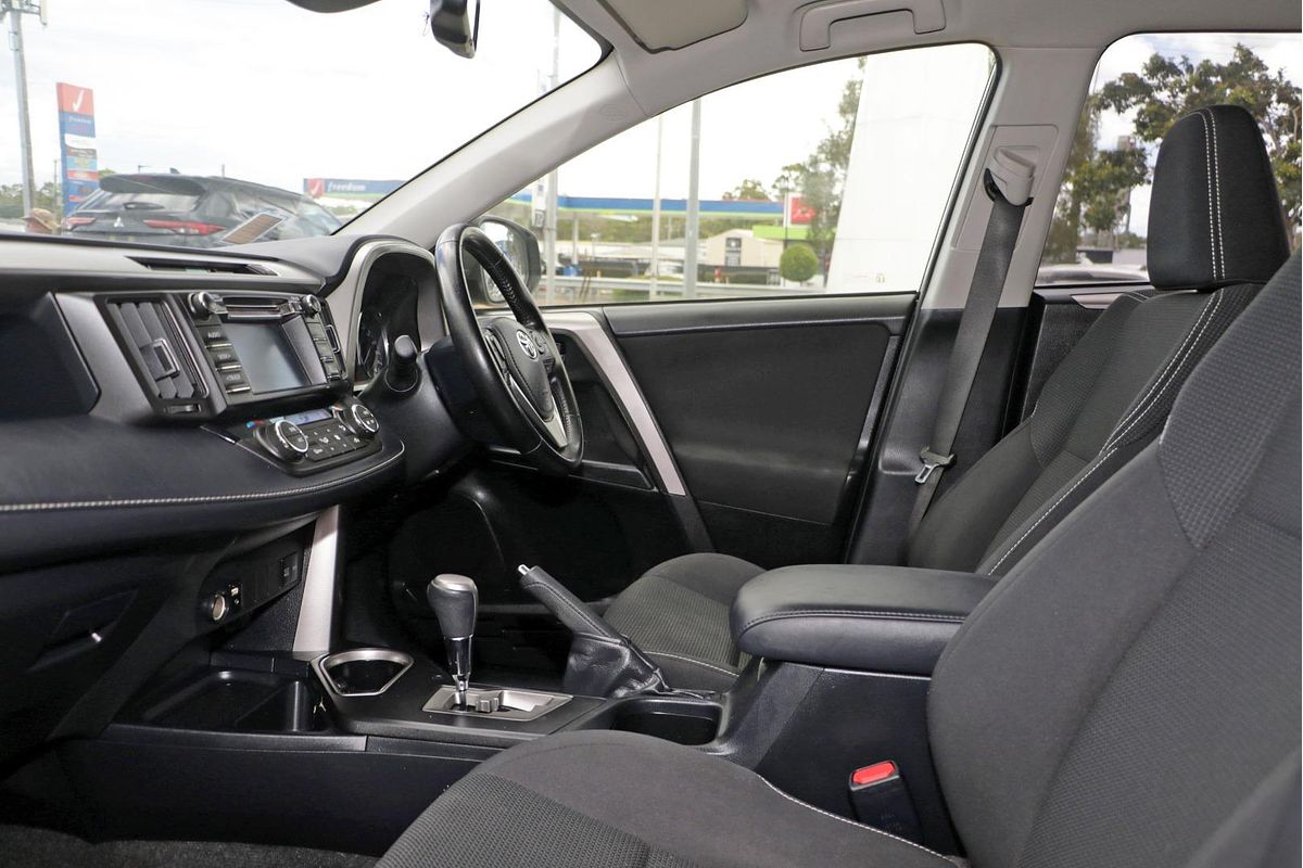 2018 Toyota RAV4 GXL ASA44R