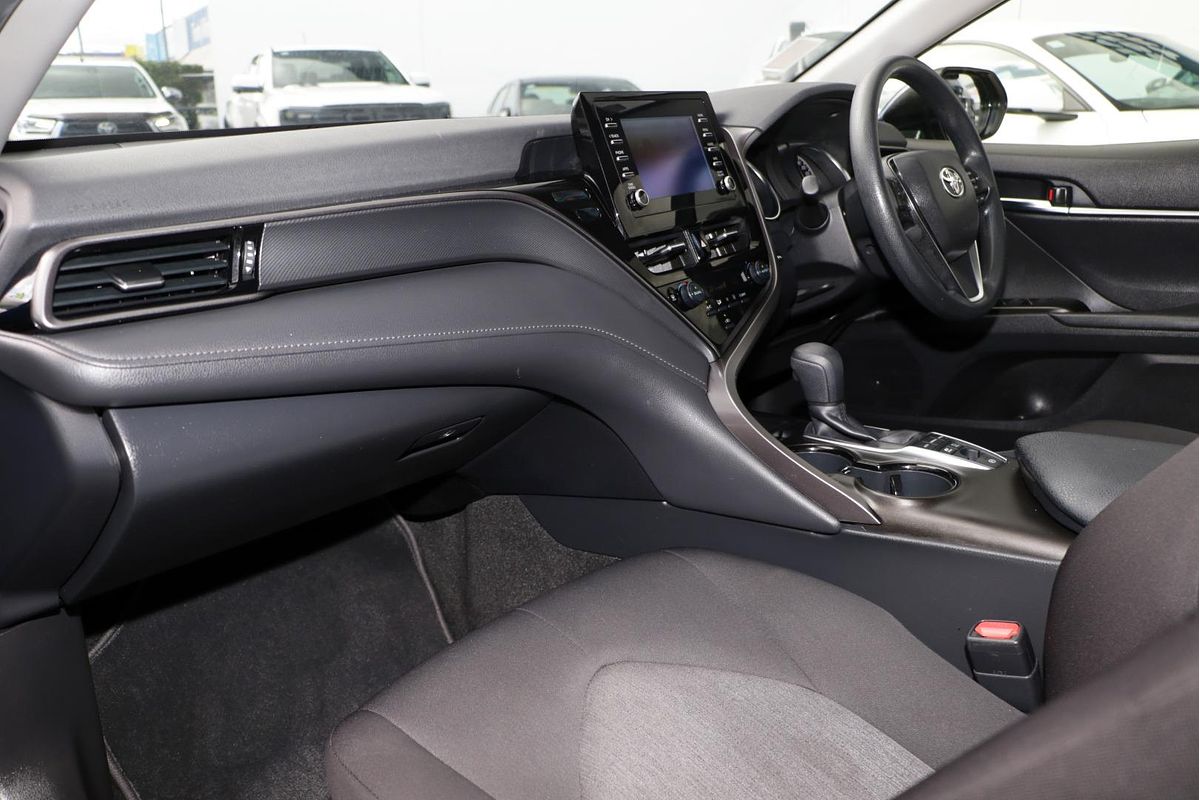 2021 Toyota Camry Ascent Sport AXVH70R