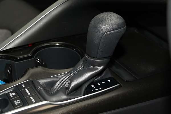 2021 Toyota Camry Ascent Sport AXVH70R