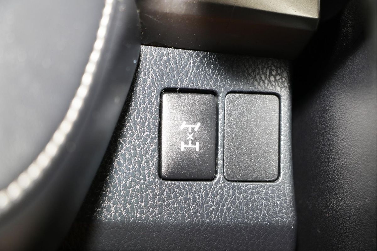 2018 Toyota RAV4 GXL ASA44R