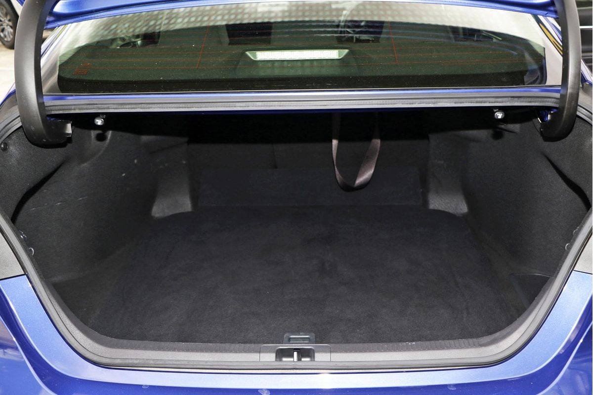 2021 Toyota Camry Ascent Sport AXVH70R