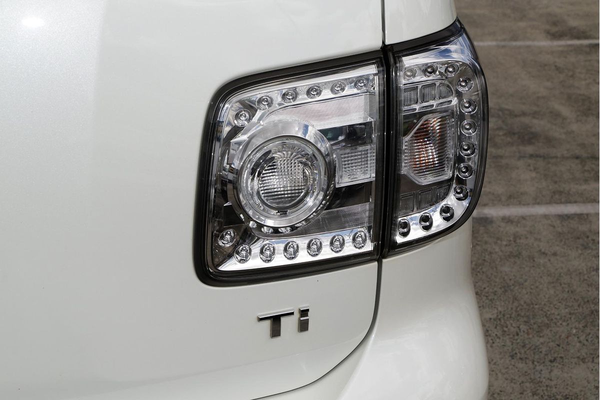 2016 Nissan Patrol Ti Y62 Series 3
