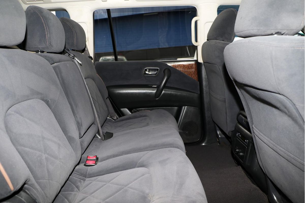 2013 Nissan Patrol ST-L Y62