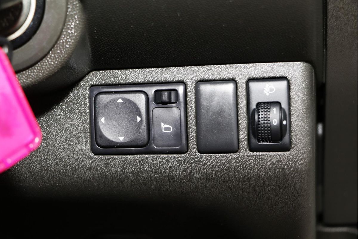 2013 Nissan Navara ST D40 Series 6 4X4