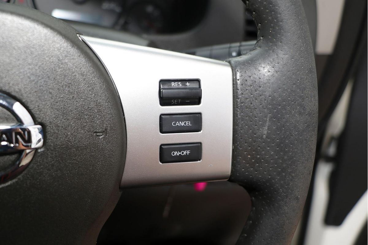 2013 Nissan Navara ST D40 Series 6 4X4