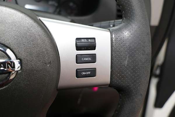 2013 Nissan Navara ST D40 Series 6 4X4