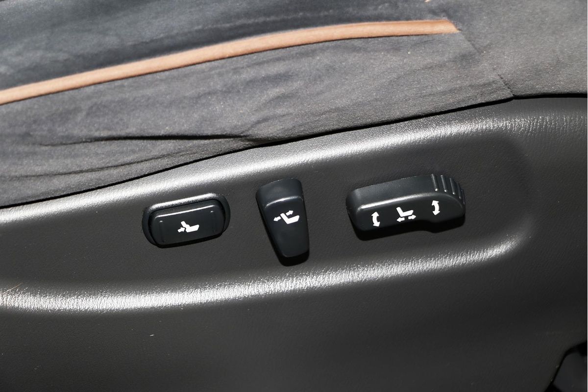 2013 Nissan Patrol ST-L Y62