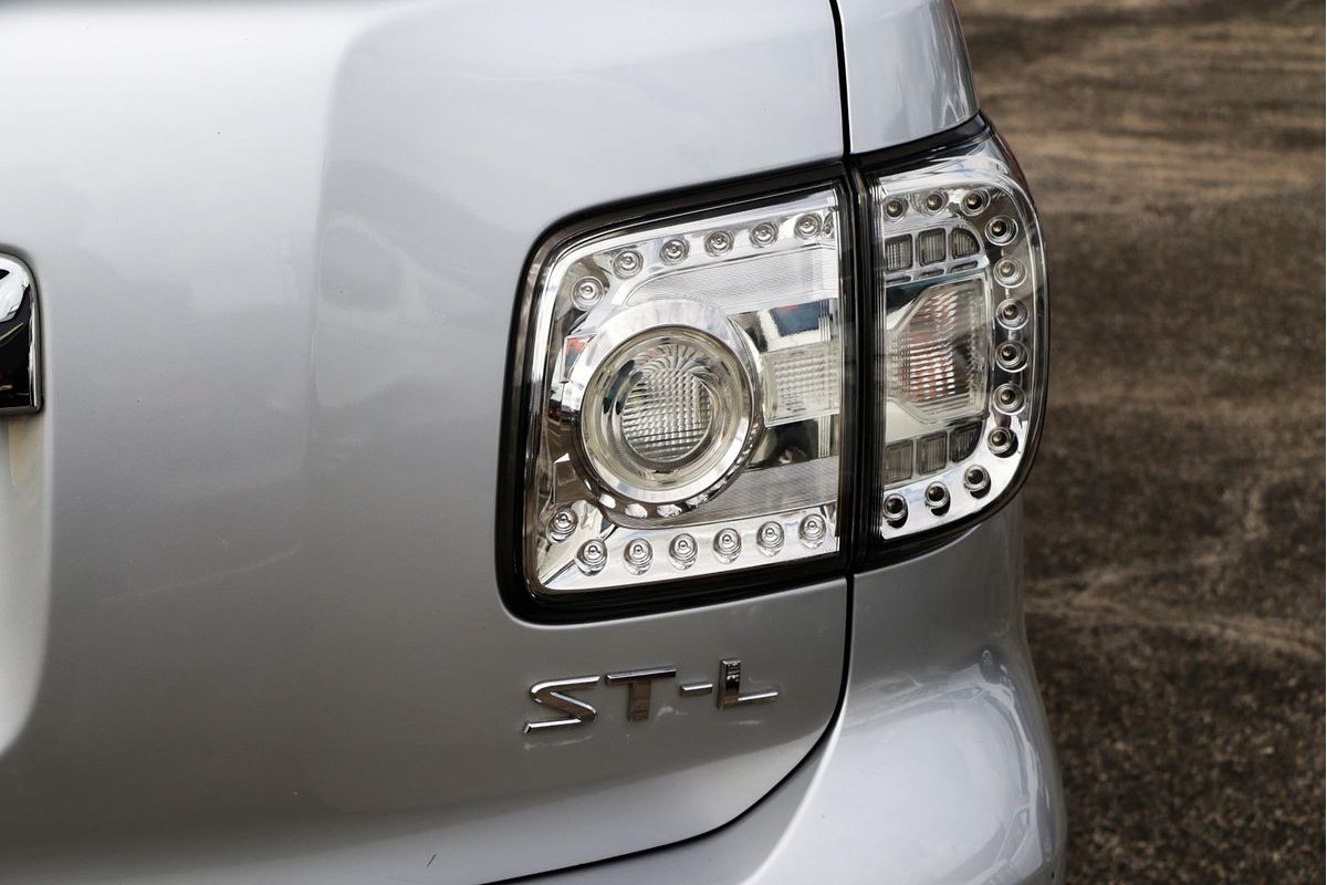 2013 Nissan Patrol ST-L Y62