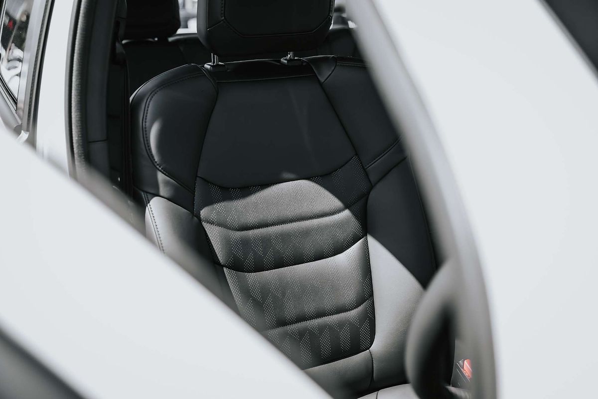 2025 Isuzu D-MAX BLADE  4X4