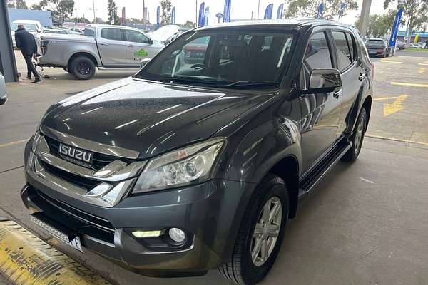 2017 Isuzu MU-X LS-U