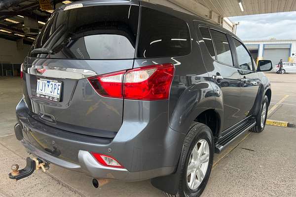 2017 Isuzu MU-X LS-U
