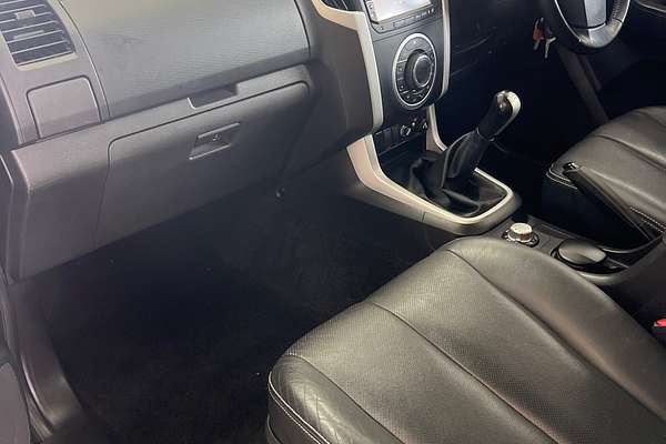 2017 Isuzu MU-X LS-U