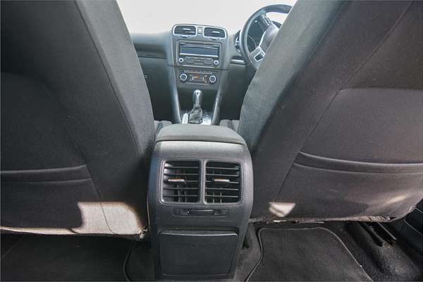 2012 Volkswagen Golf BlueMOTION VI