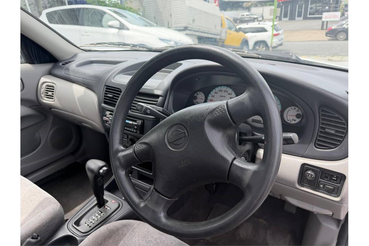 2001 Nissan Pulsar Q N16