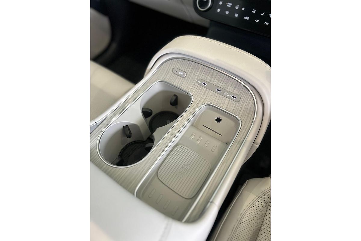 2025 Hyundai Palisade Calligraphy LX3.V1