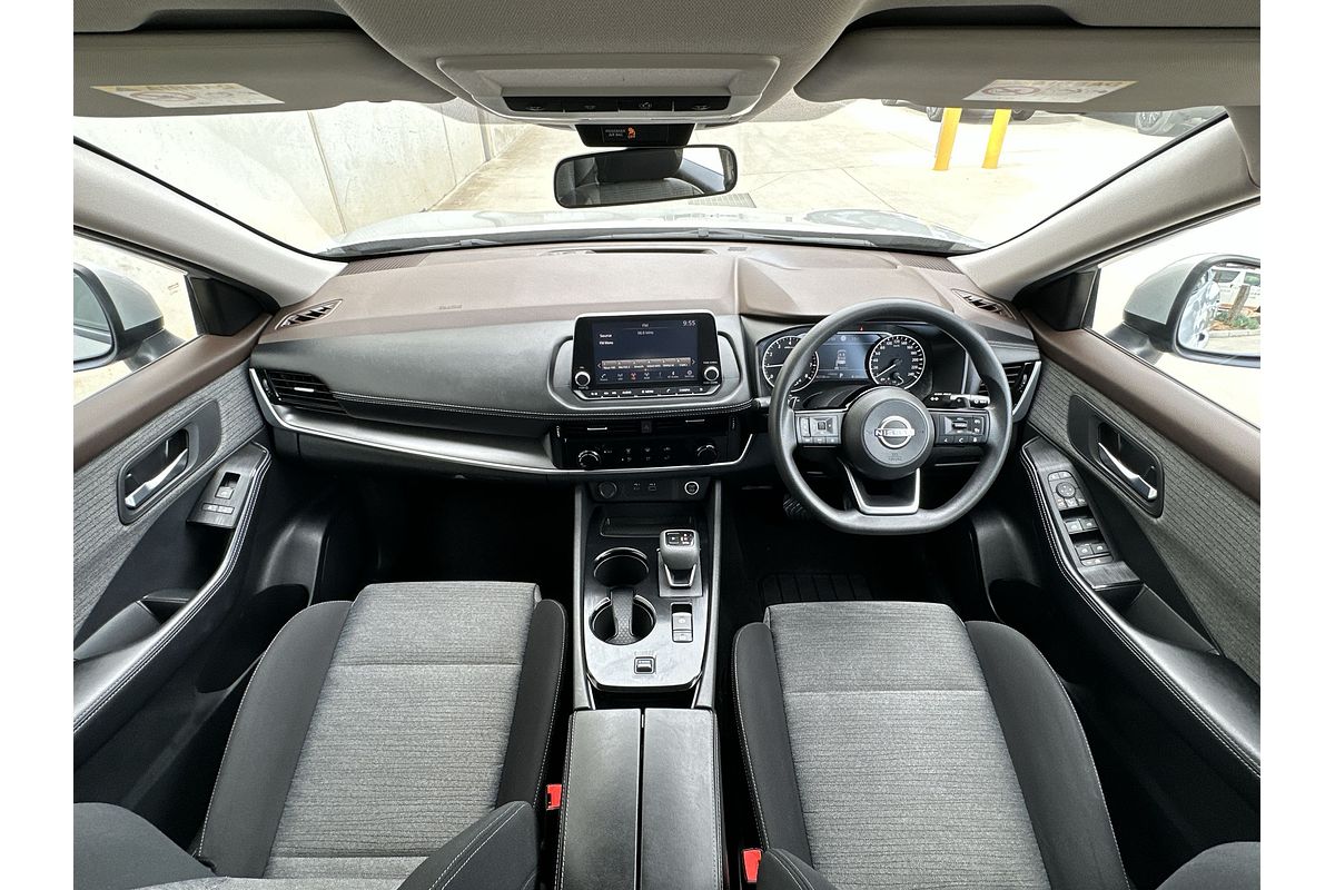 2023 Nissan X-TRAIL ST T33