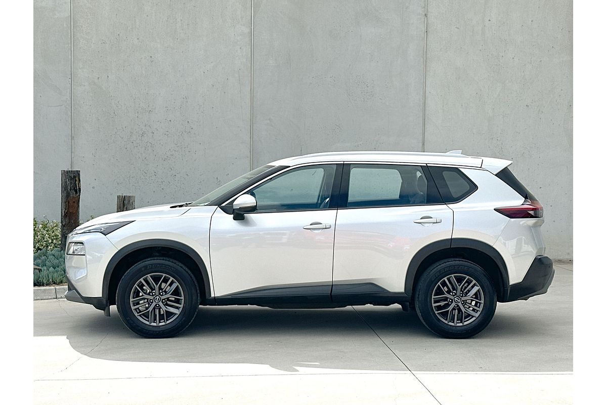 2023 Nissan X-TRAIL ST T33