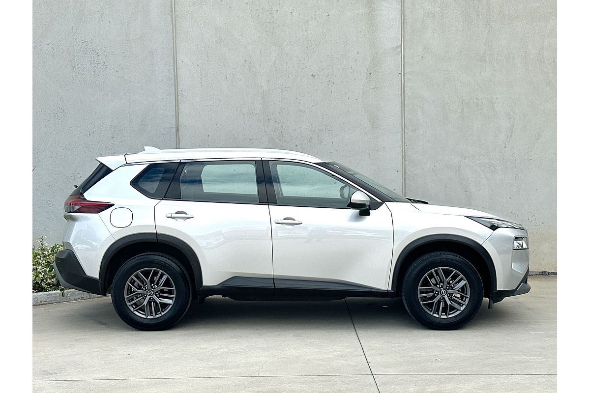 2023 Nissan X-TRAIL ST T33