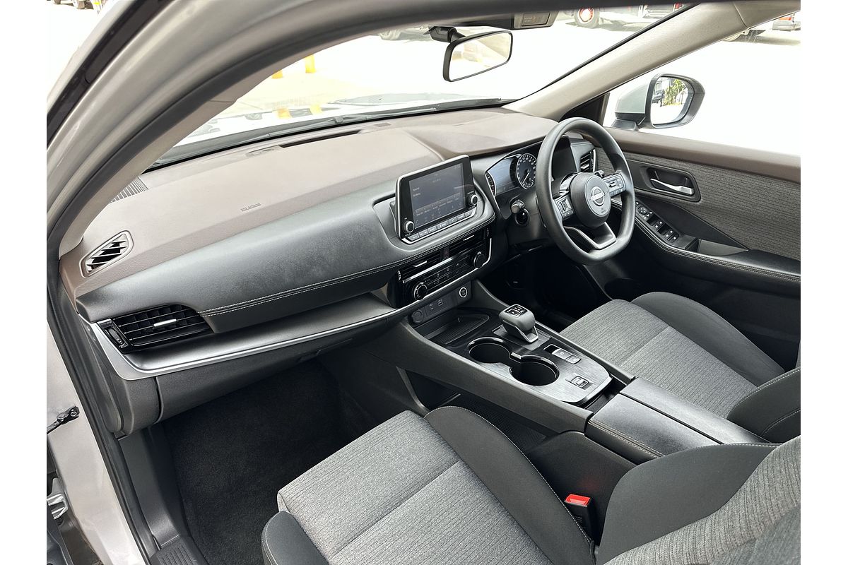 2023 Nissan X-TRAIL ST T33