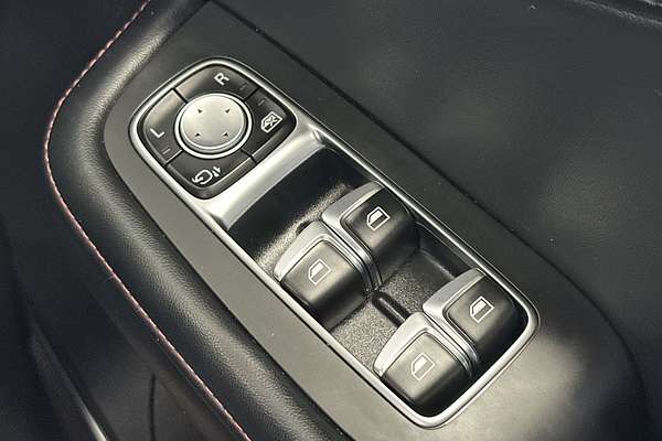 2022 MG HS Vibe SAS23