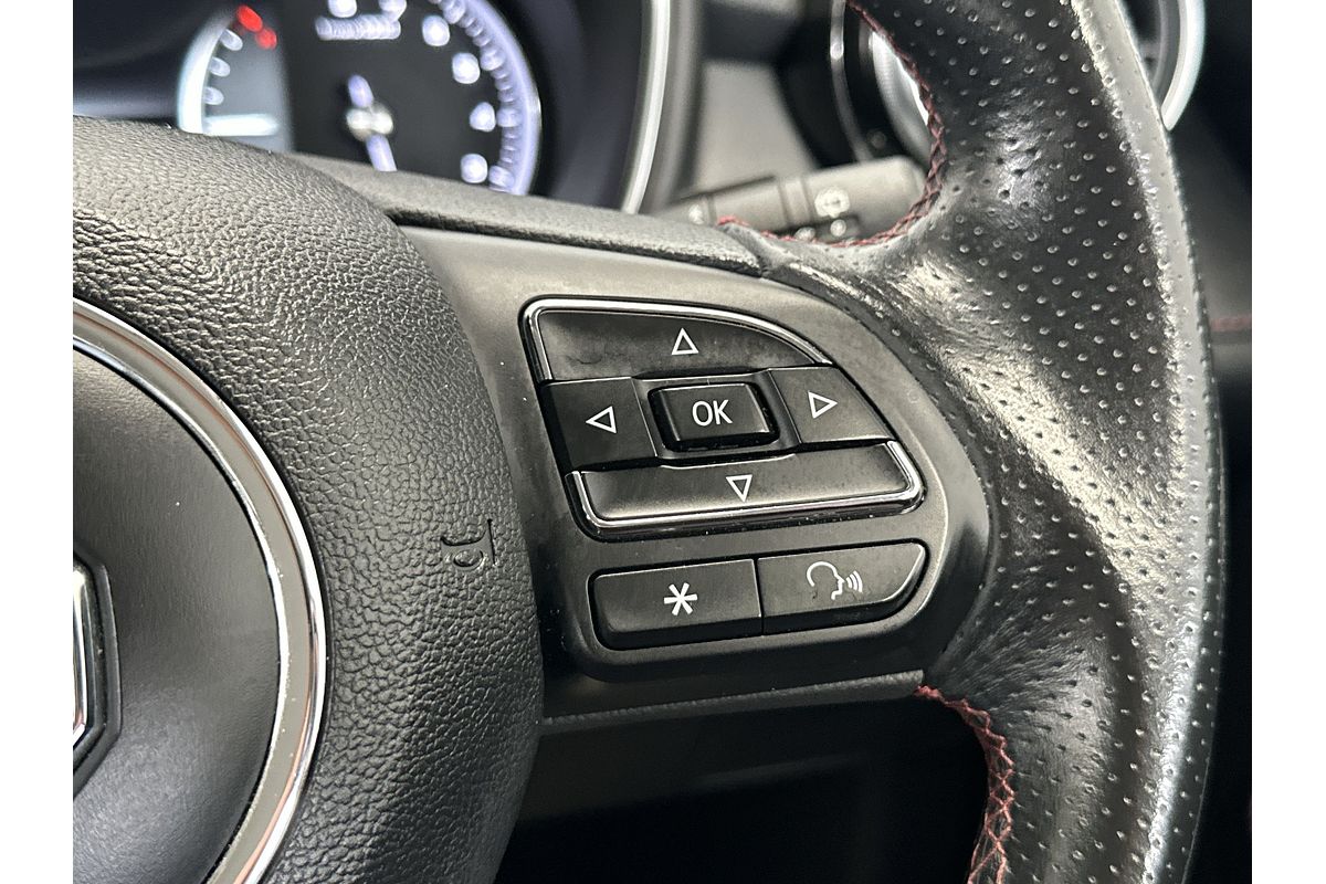 2022 MG HS Vibe SAS23