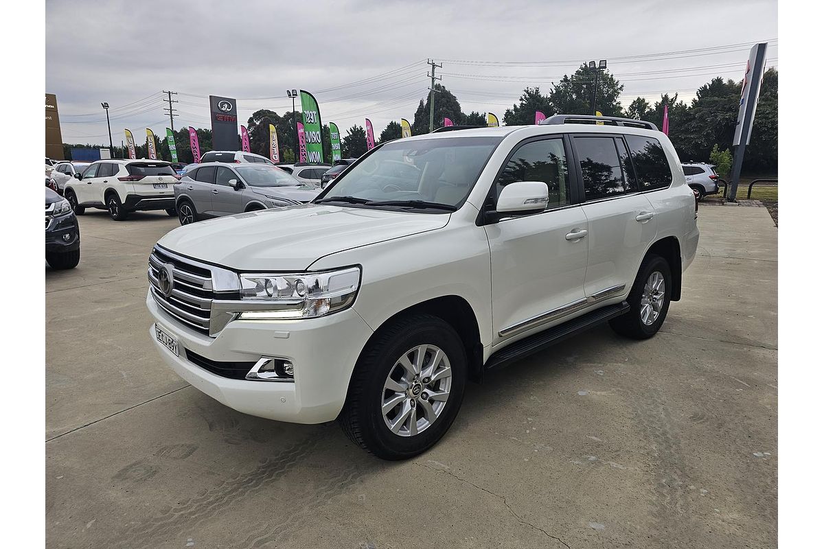 2019 Toyota Landcruiser Sahara VDJ200R