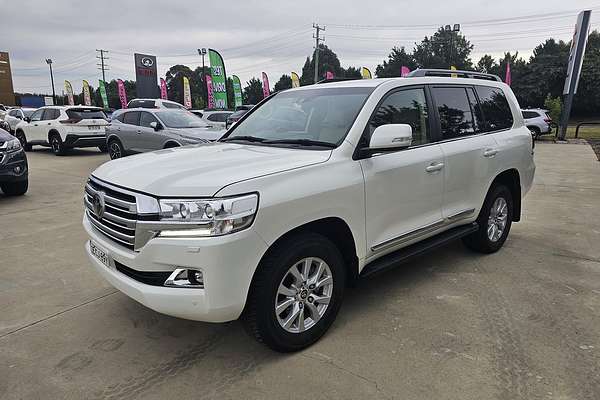 2019 Toyota Landcruiser Sahara VDJ200R