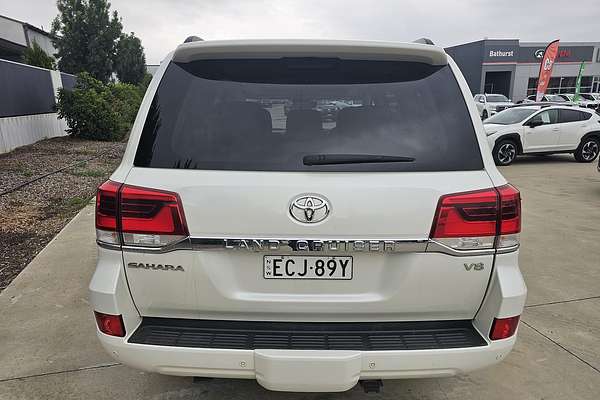 2019 Toyota Landcruiser Sahara VDJ200R